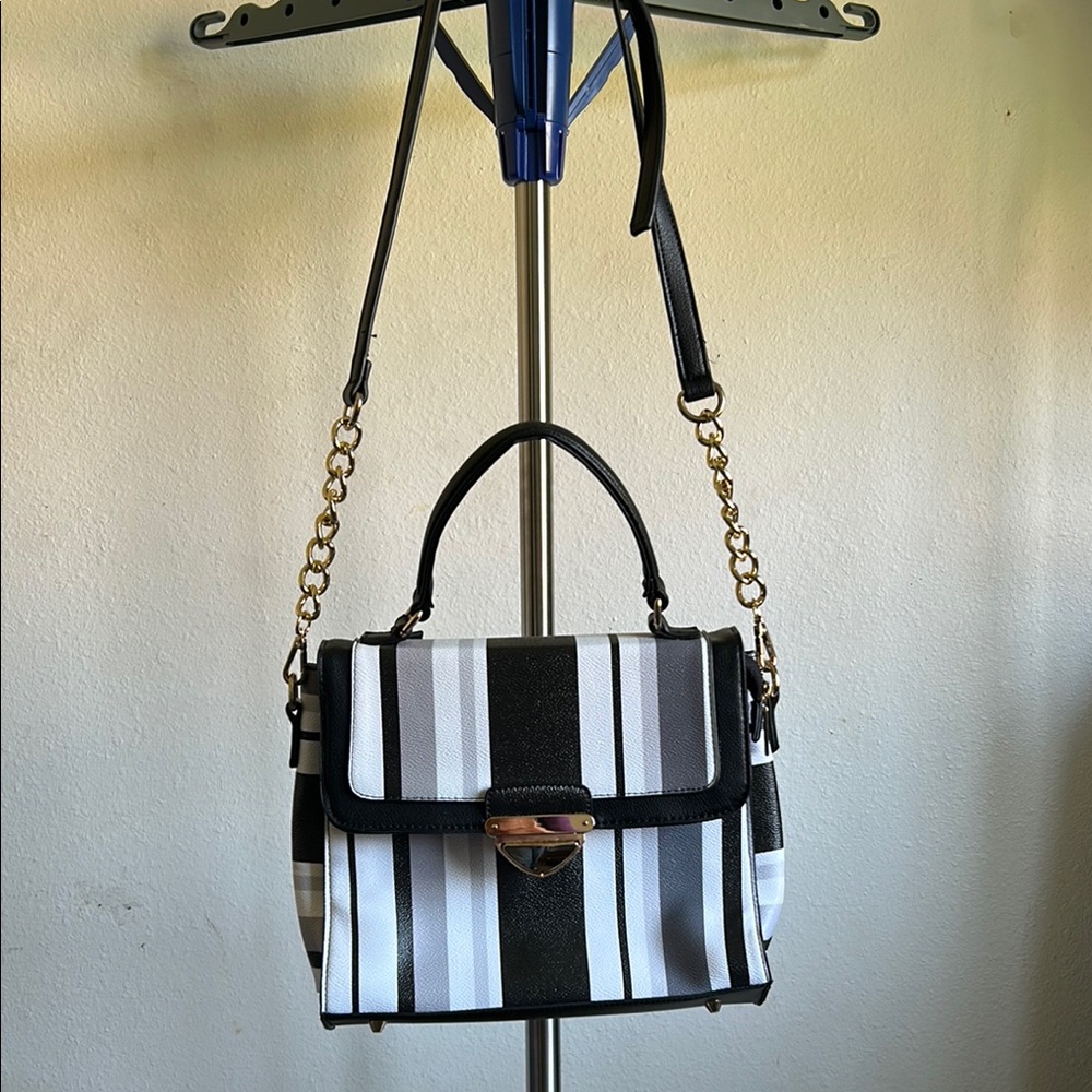 Striped Black and White Handbag with Gold Chain